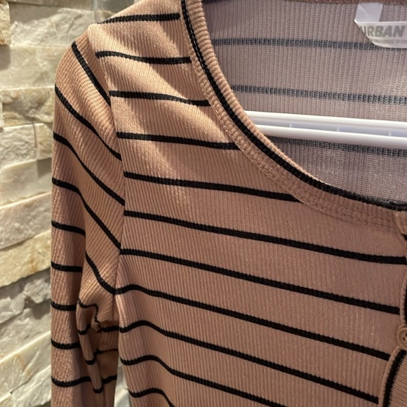 Urban Kids Ribbed Crop Top - Picture 3 of 4